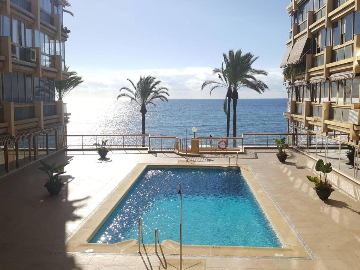 Primera Linea De Playa Marbella